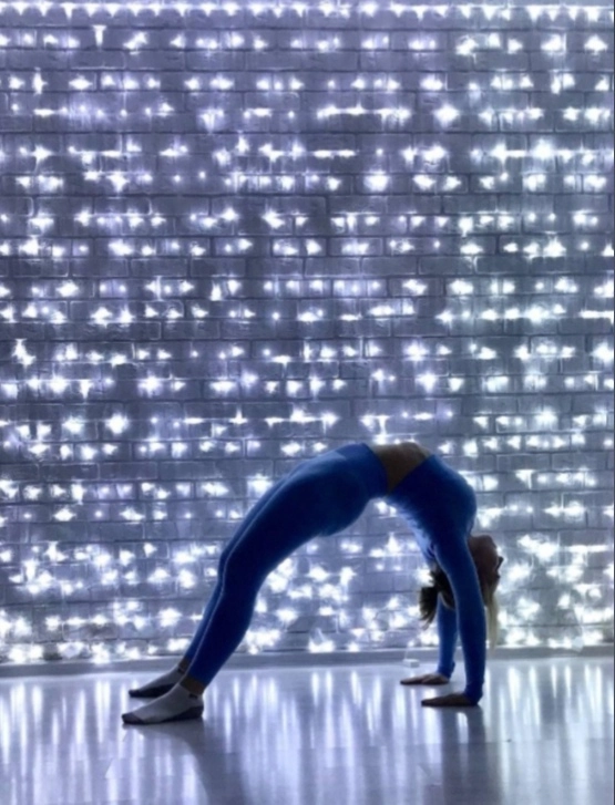 Студия танцев на пилоне и растяжки Yes_poledance в Краснодаре: Стрип-пластика, Stretching , Восточные танцы, Twerk, Pole Dance,