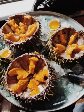 Бар "Yummy Oysters".