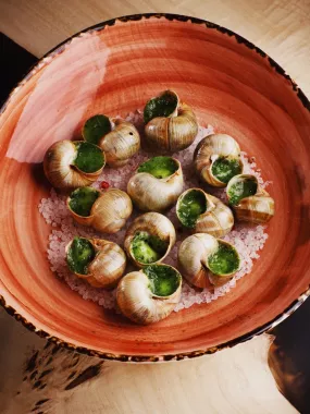 Бар "Yummy Oysters".