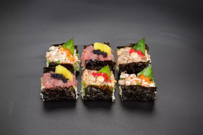 Суши-бар "Toko sushi".