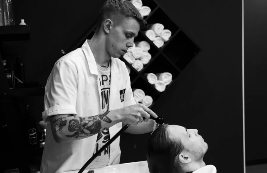Мужская парикмахерская Model 66 Barbershop в Санкт-Петербурге: Детская стрижка, Прическа, Стрижка бороды,