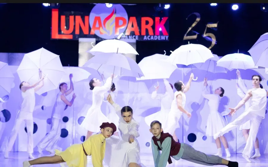 Академия танца Luna park в Анапе: Танцы, Хореография, Балет, Актёрское мастерство,