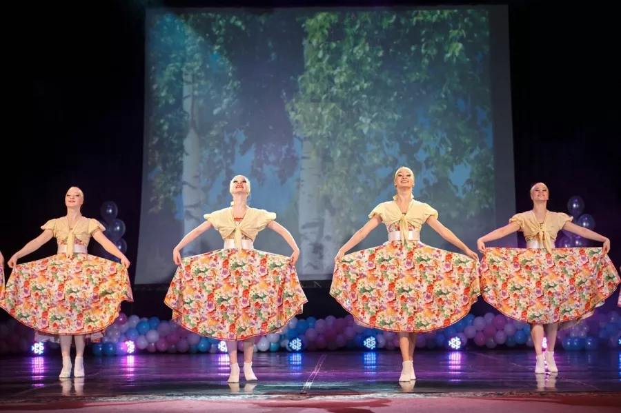 Школа танцев Орденанс в Санкт-Петербурге: Гимнастика, Акробатика, Музыка,