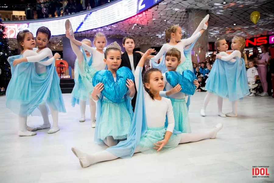 Школа танцев ТЭ-Кари в Санкт-Петербурге: Для Всей Семьи, Хореография , Постановка Танца, Хип-хоп, Бачата,