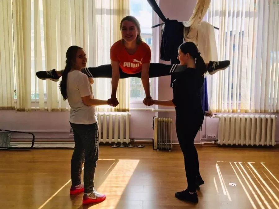 Школа танцев Dance Empire в Санкт-Петербурге: Хореография, Сальса, Постановка Танца, Хип-хоп, Дети,