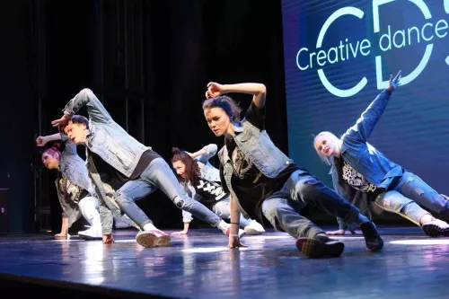 Школа танцев Creative Dance Space в Санкт-Петербурге