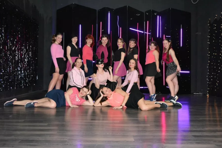 Школа танцев Creative Dance Space в Санкт-Петербурге: Хореография, Сальса, Постановка Танца, Хип-хоп, Тверк,