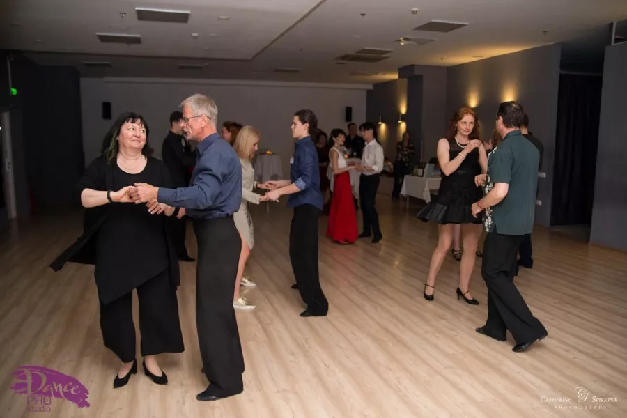 Школа танцев DanceproStudio в Санкт-Петербурге: Танго, Сальса, Хип-хоп, Латина, Хореография, Музыка,