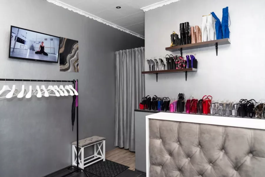 Школа танцев PoleFavor в Санкт-Петербурге: Хип-хоп, Хореография, Тверк, Танцы, Музыка,