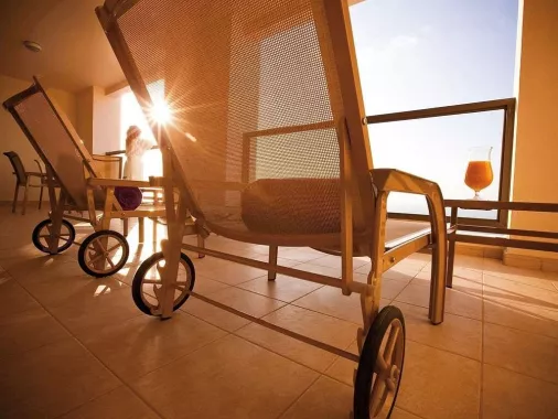 Отель "Mövenpick Hotel Jumeirah Beach" 5*