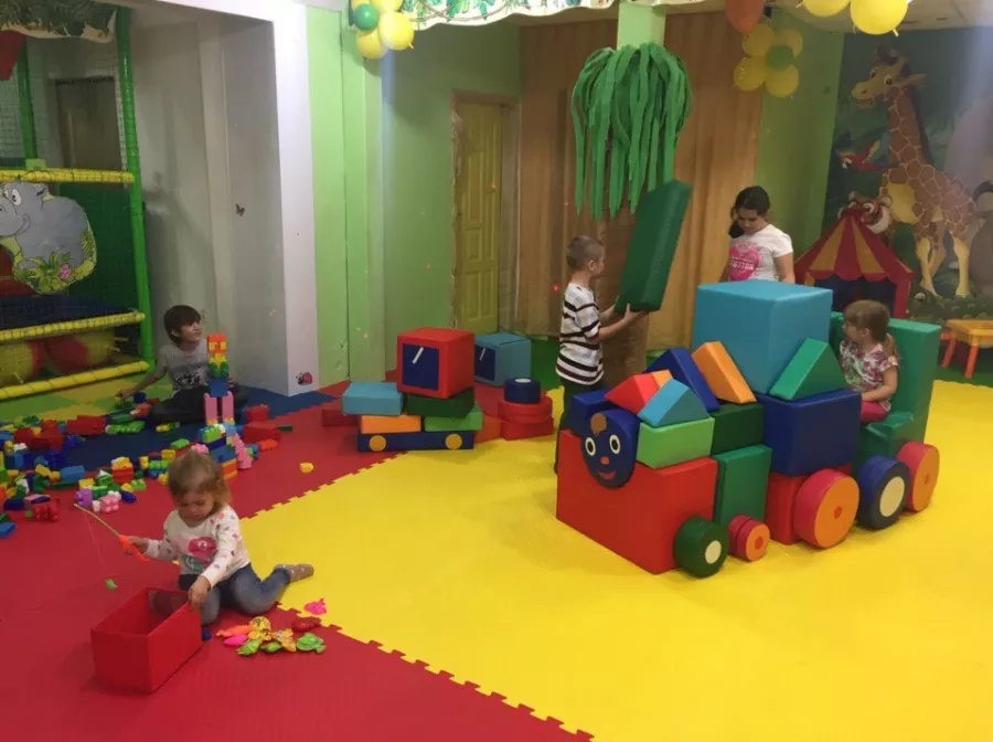 Игровая студия Bаby Room в Адлере: Сухой Бассейн, Горки, Лабиринт, Лепка, Констркутор, Не пропусти,