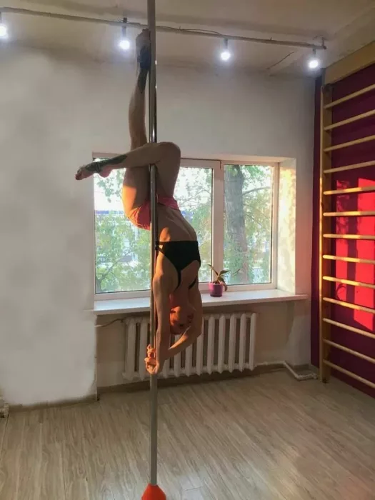 Студия танца NeFormat Pole Dance Studio  в  Ростове-на-Дону