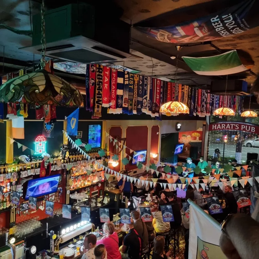Кафе-паб Harat’s pub на Б.Садовой в Ростове-на-Дону: Бар, Паб, Кафе, Кафе-паб, Чилим,
