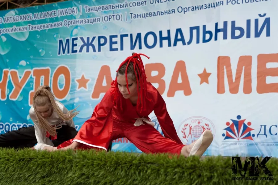 Студия Феникс в Ростове-на-Дону: Гимнастика, Современные танцы, Восточные танцы, Zumba, Modern dance,