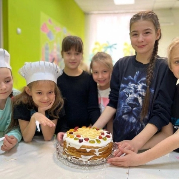 Детский центр Умники и умницы в Краснодаре: Детский центр, Развлечения, Дети, Веселье, Образовательный центр, Детское развитие, Обучение, Курсы для детей, Подготовка к школе, Иностранные языки, Репетиторы, Детский клуб,