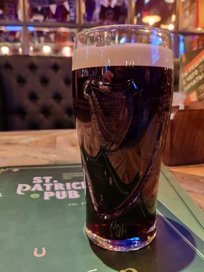 Бар St. Patrick's Pub в Ростове-на-Дону: Бар, Паб, Кафе, Чилим,