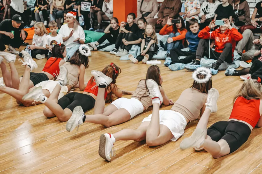 Танцевальная студия Flex Dance в Ростове-на-Дону: Тверк, Хаус, Детский современный танец, Jazz-funk, Reggaeton, Хип-хоп,