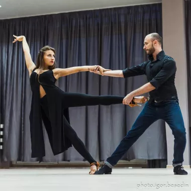 Танцевальная студия "KRIStyle"