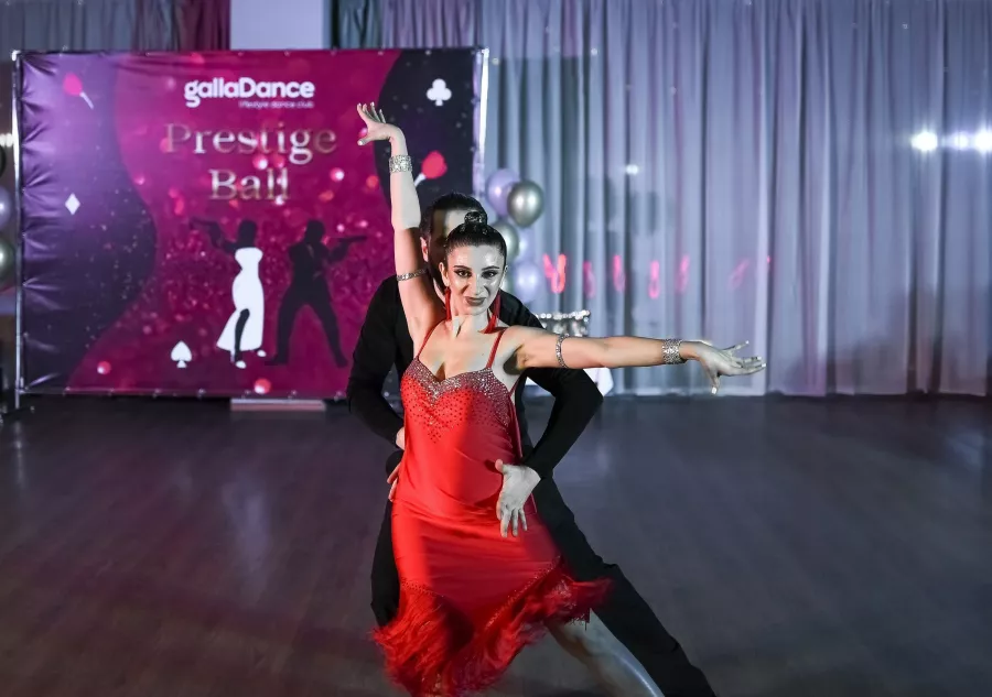 Танцевальный клуб GallaDance в Ростове-на-Дону: Бачата, Бальные танцы, Танго, High Heels, Хип-хоп,