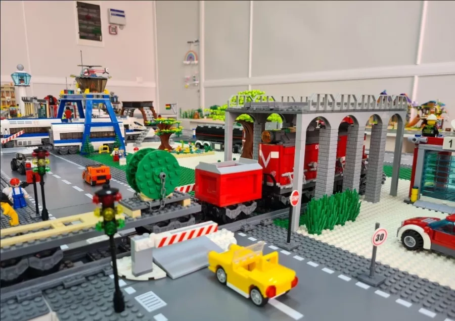 Детский клуб Игровая в Адлере: Конструктор, LEGO, Games, Машины, Гонки, Развлечения,