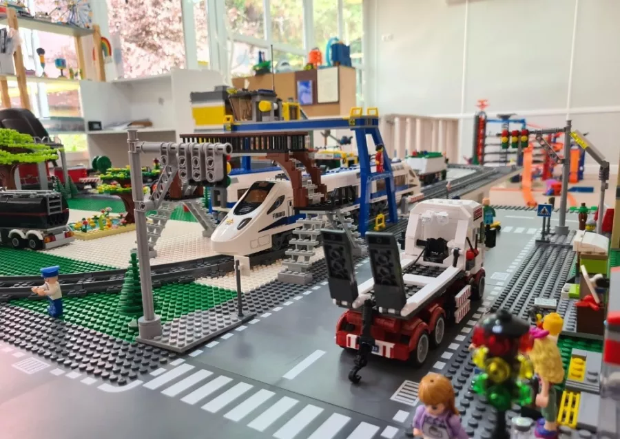 Детский клуб Игровая в Адлере: Конструктор, LEGO, Games, Машины, Гонки, Развлечения,