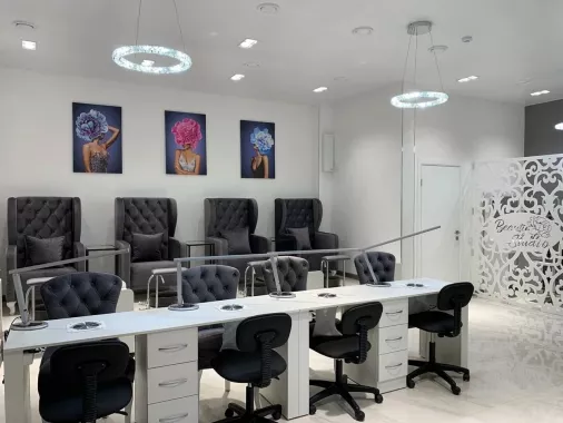Салон красоты "Lazareva Studio"