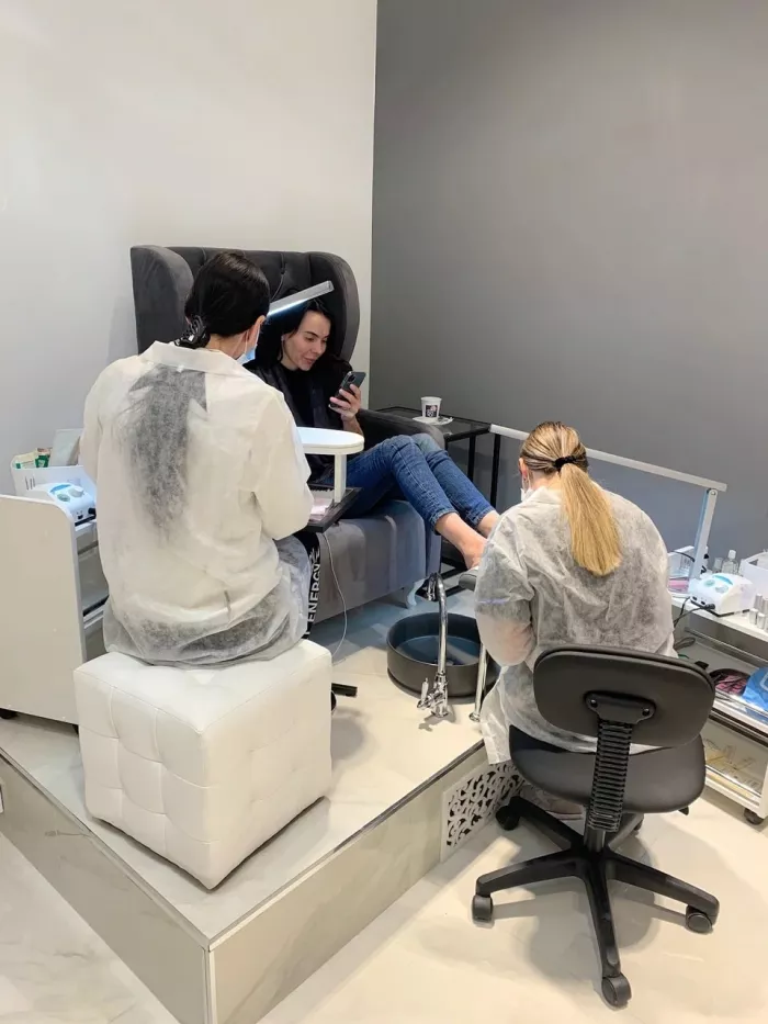 Салон красоты "Lazareva Studio"