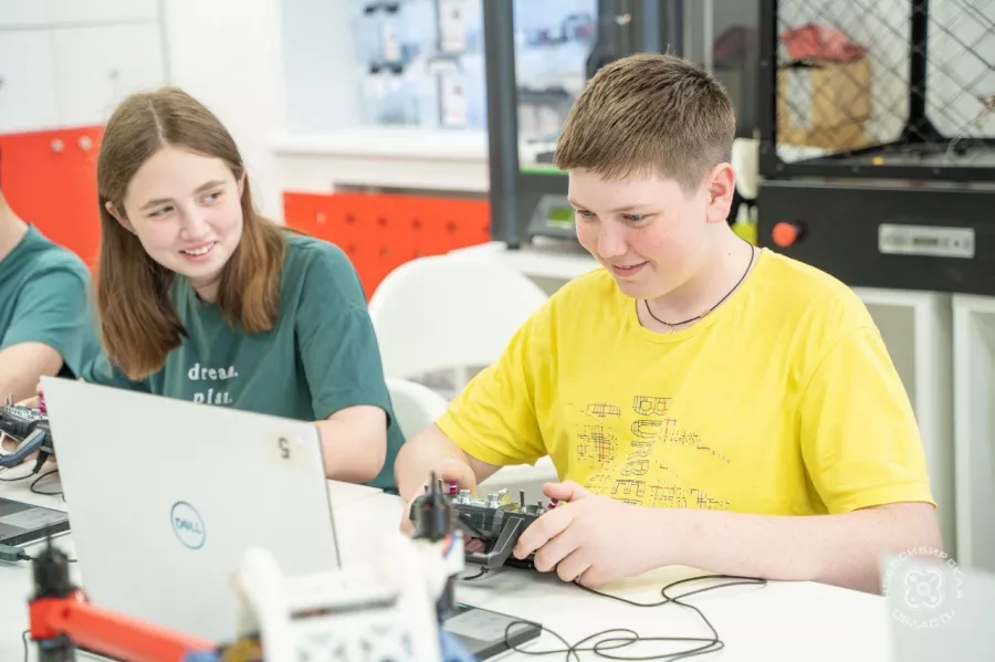 Центр детского и юношеского технического творчества Кванториум на Северной в Краснодаре: Секция, Детский центр, Творчество, Детям, Курсы, Игры,