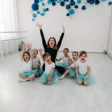 Школа искусств «Балет Холл»