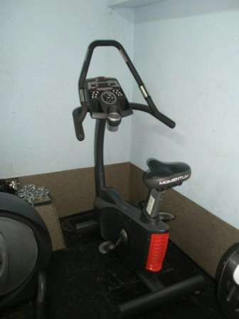 Спортивный клуб Leon gym в Москве: Персональный тренер, Тренажёры,