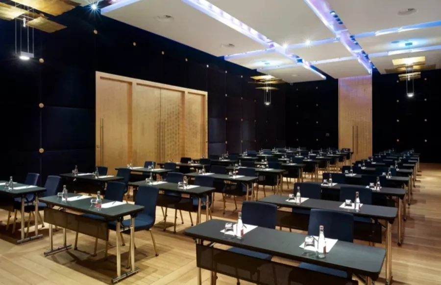 Отель Hyatt Regency Ekaterinburg 5* в Екатеринбурге: номер, спа, бассейн, Ресторан, Отель,