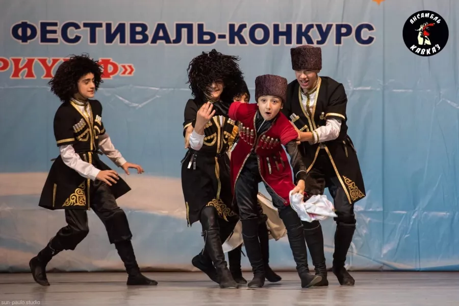 Школа-студия КАВКАЗ в Ростове-на-Дону: Танцы, Кавказские танцы, Дети, Взрослые, Caucasian dances, Ensemble,