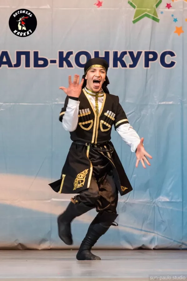 Школа-студия КАВКАЗ в Ростове-на-Дону: Танцы, Кавказские танцы, Дети, Взрослые, Caucasian dances, Ensemble,