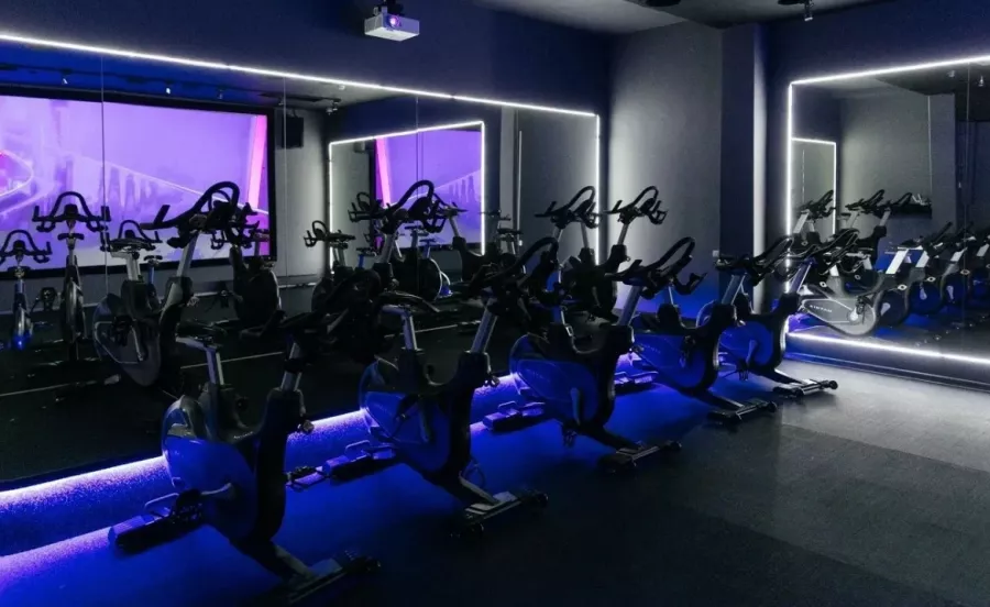 Фитнес-клуб Hope Fitness Studio в Москве: Персональный тренер, Фитнес бар, Масаж, Стретчинг,