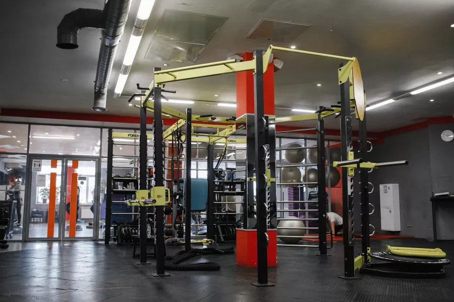 Фитнес-клуб Magneto fitness в Москве: Аквааэробика, Аэробика, Боевые искусства, Йога, Калланетика,