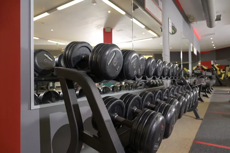 Фитнес-клуб Magneto fitness в Москве: Аквааэробика, Аэробика, Боевые искусства, Йога, Калланетика,