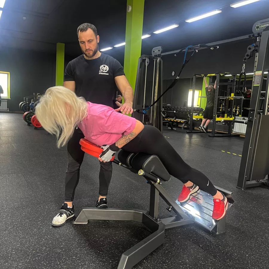 Фитнес-клуб Angel fit в Москве: Аэробика, Йога, Пилатес, Стретчинг, Фитнес для детей, Фитнес для беременных, Персональный тренер, Фитнес бар, Цигун, TRX тренировки, Сауна, Танцевальные программы, Солярий ,