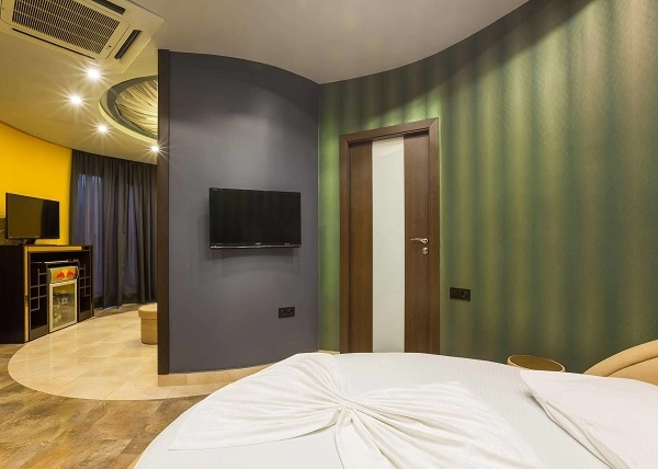 Отель Green Palace Hotel в Ереване: Отель, Спа-зона, Сауна, Джакузи, Хаммам, Парковка,