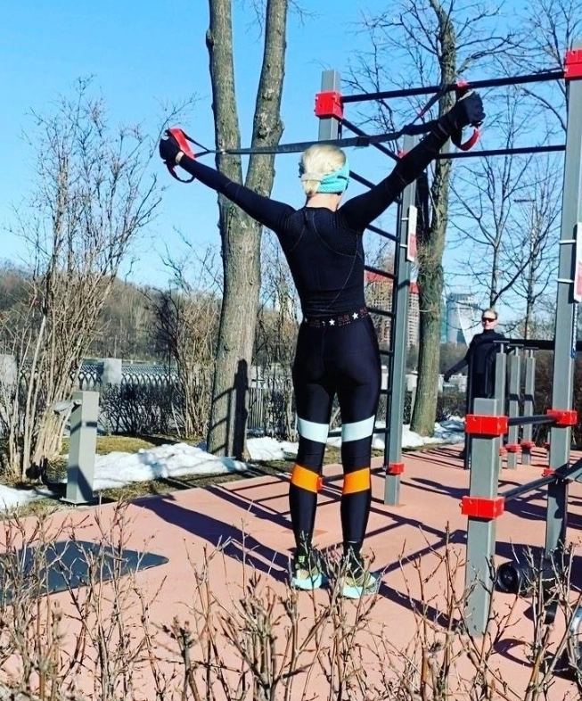 Фитнес-клуб #slimfitclub в Москве: Аэробика, Йога, Кроссфит, Стретчинг, Фитбол, Персональный тренер,