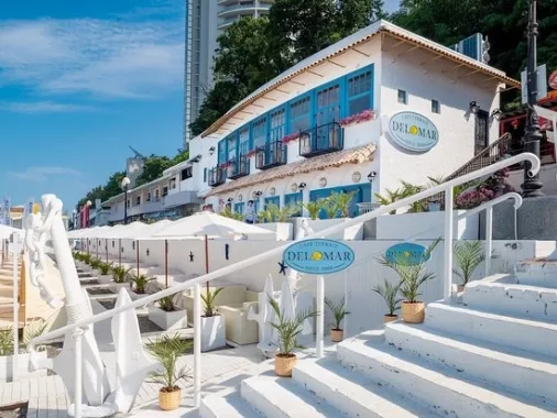 Пляж-кафе «DеlMar Beach Club"