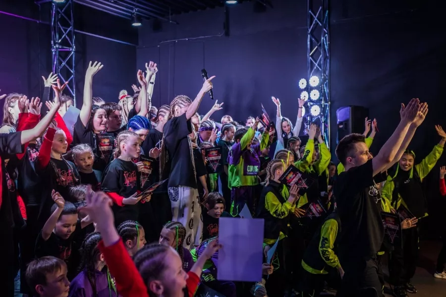 Школа танцев Turn Up Dance Family в Санкт-Петербурге: Хип-хоп, Контемпорари, Хореография, Постановка Танца, Дэнсхолл,