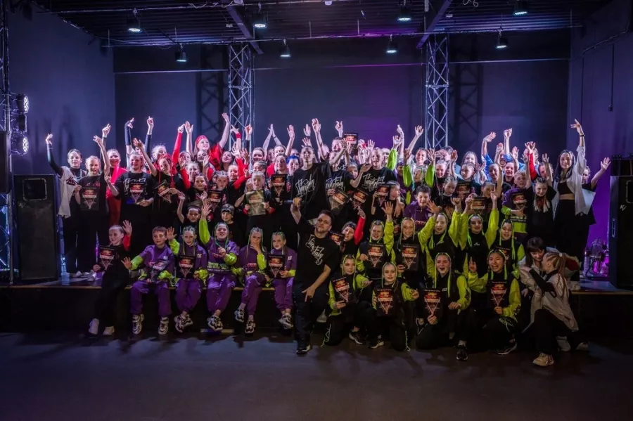 Школа танцев Turn Up Dance Family в Санкт-Петербурге: Хип-хоп, Контемпорари, Хореография, Постановка Танца, Дэнсхолл,