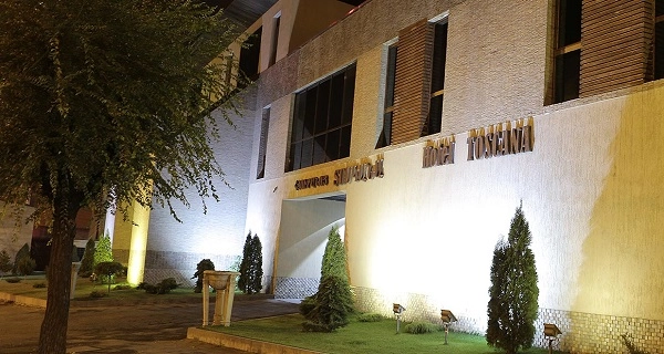 Отель Toscana Hotel Complex в Ереване: Отель, Русская баня, Чилим, Комфорт, Бассейн, Сервис,