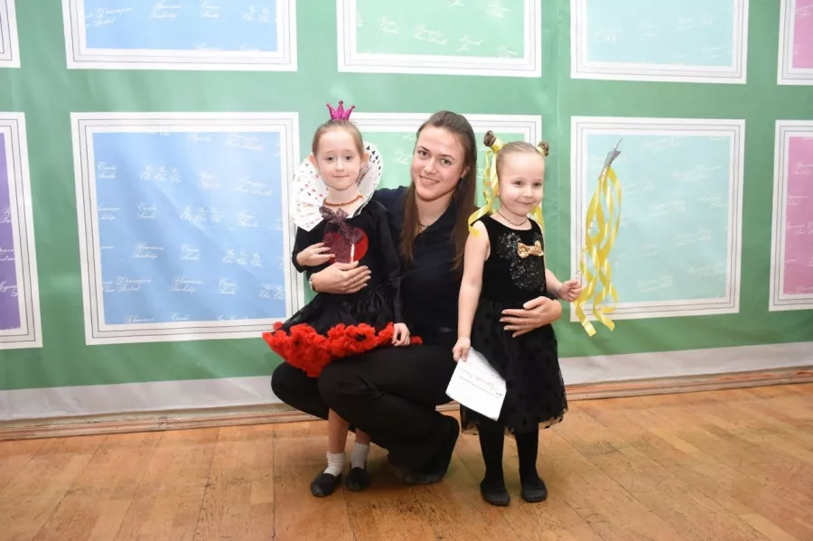 Танцевально-спортивный клуб Макси-Данс в Санкт-Петербурге: Хип-хоп, Хореография, Детям, Музыка,