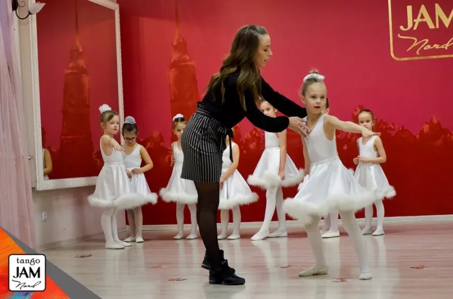 Школа танцев Tango Jam Nord в Санкт-Петербурге: Аргентинское Танго, Стретчинг, Латина, Боди Балет, Хореография,