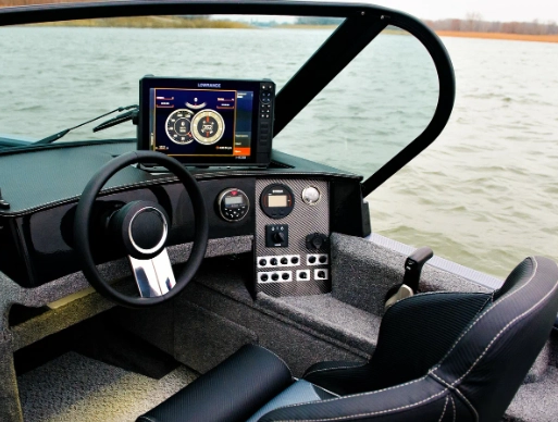 Яхта "Aluma-boats"