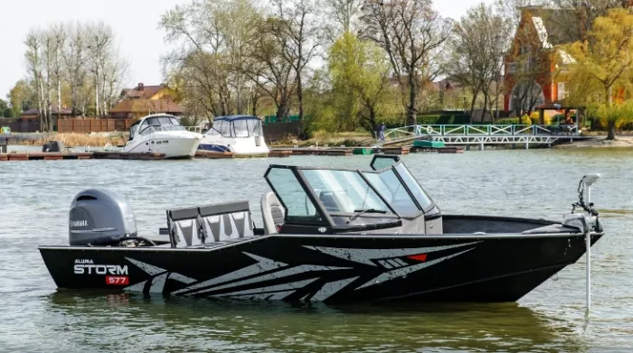 Яхта "Aluma-boats"