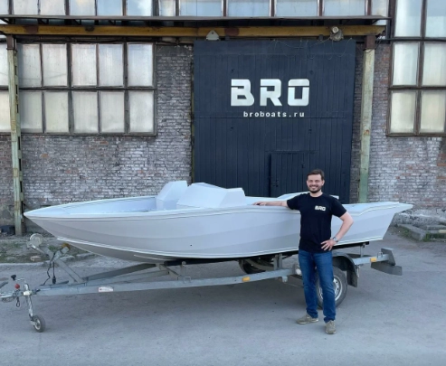 Яхты "Bro"