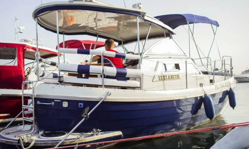 "Прогулки на Яхте в Ростове"