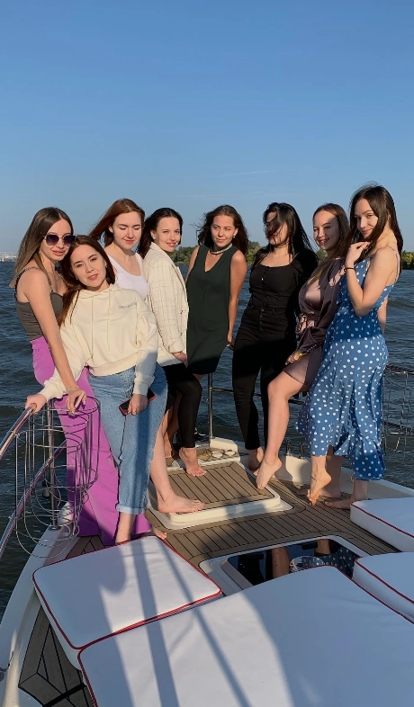 "Прогулки на Яхте в Ростове"